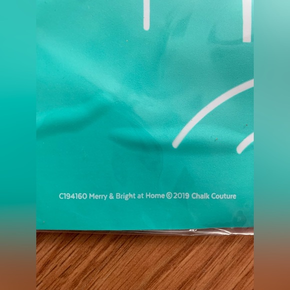 New Chalk Couture Merry & Bright at Home Retired - Picture 2 of 3